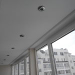 Одноуровневые потолки